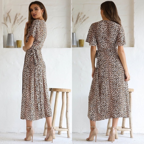 🚨24 HOUR SALE🚨*LAST 1* Lana Leopard Print Maxi Dress - Picture 3 of 6